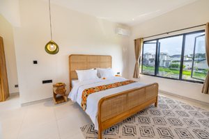 Cintya Luxury Freehold or Leasehold Investment in Padonan Canggu - Image 21
