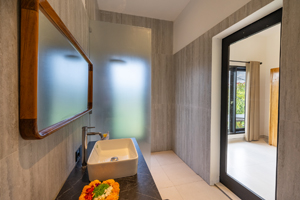 Cintya Luxury Freehold or Leasehold Investment in Padonan Canggu - Image 20
